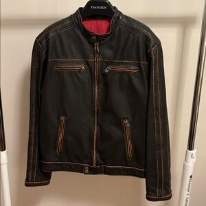 💙 Men’s Distressed Black and Brown Leather Bomber Jacket Size Small